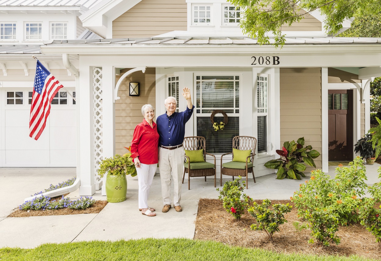 Seniors waiving goodbye to friends
